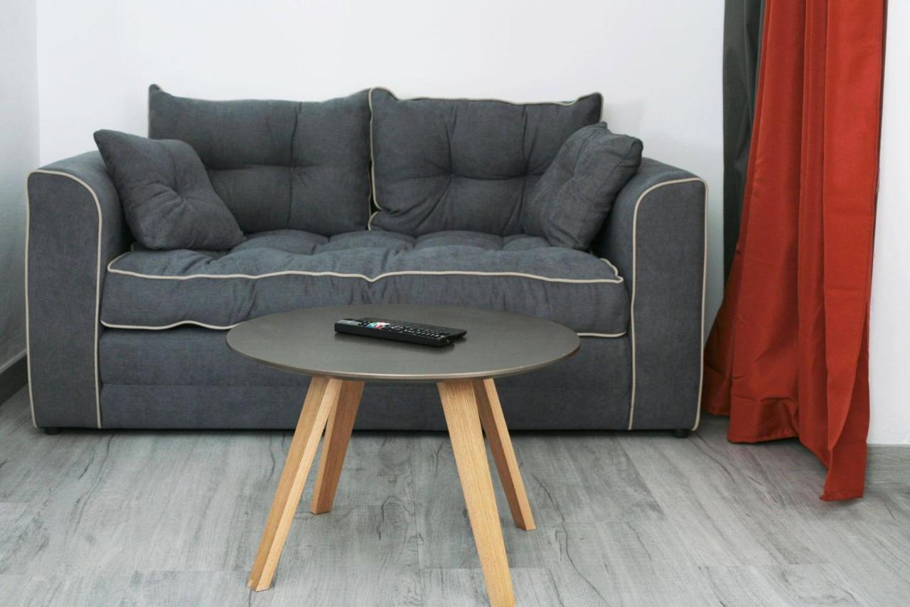 Rully House Apartamento Exterior foto